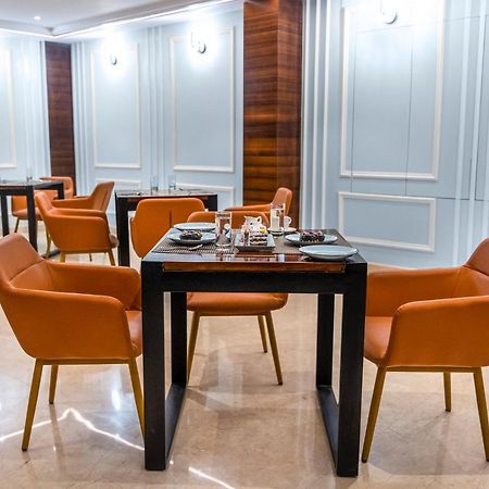 Pride Hotel And Resort リシケーシュ エクステリア 写真