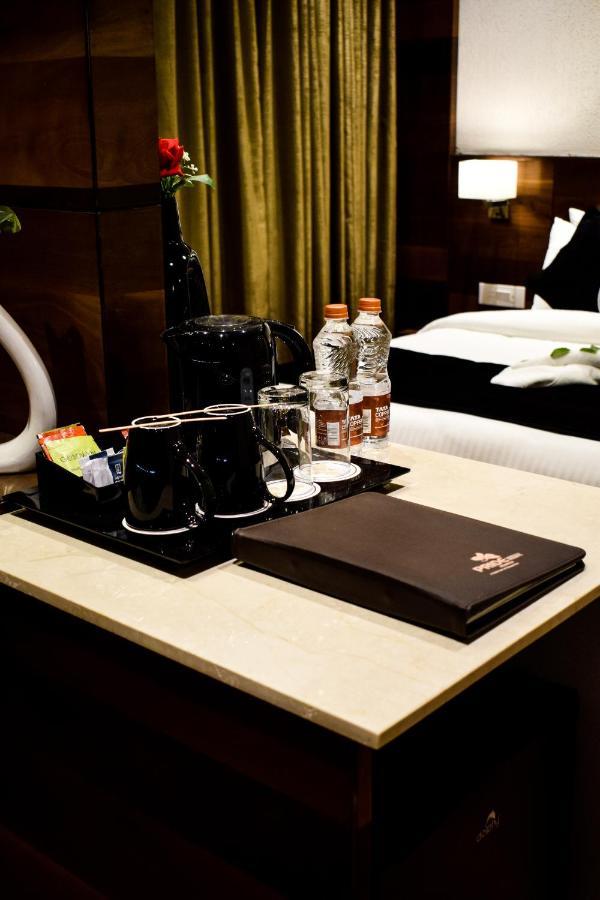 Pride Hotel And Resort リシケーシュ エクステリア 写真